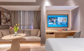 Orange Hotel (Linyi Calligraphy Plaza)