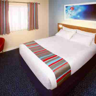 Travelodge Milton Keynes Central Rooms