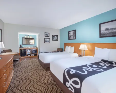 ลากินตา อินน์ บายวินด์แฮม โคโค่บีช-พอร์ตคานาเวอรัล โรงแรมในโคโค่บีช