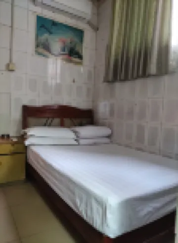 Huafeng Hotel Shenzhen Longgang Branch โรงแรมใกล้สำนักงานใหญ่หัวเหว่ย