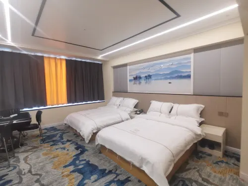 Thise man hotel فنادق في شيفنغ