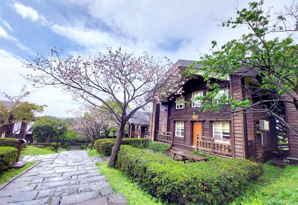 얀민 핫 스프링 리조트 1