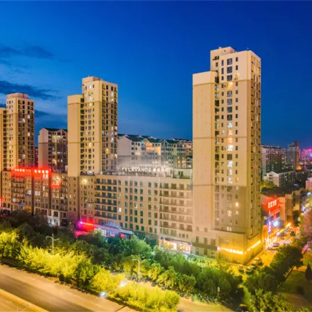 Lavande Hotel (Bayannaoer City Government Four Seasons Flower City) Отели в г. Баян Нур