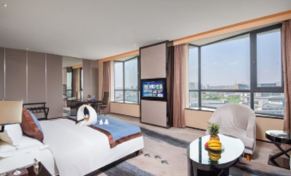 Yunnan Lishui Yunquan Hotel (Yunshida South High-speed Railway Station)