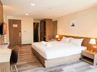 B2 Khon Kaen Premier Hotel Hotels near U-Bar