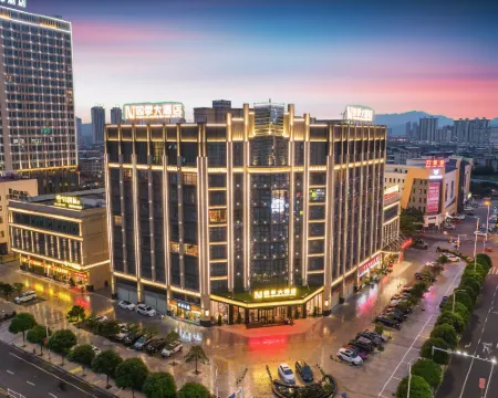Four Seasons Hotel (Baise Dream Island Shopping Plaza) Hotel a Baise