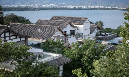 Xichang Guanhai Tingtao Art Hotel