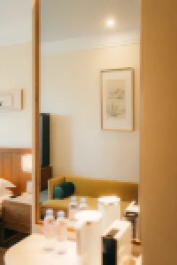 SLENDER WEST LAKE SONGCHENG  HOTEL