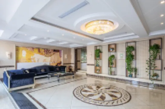 Qingmu Hotel (Chaohu Wanda Plaza Dongtang Road)