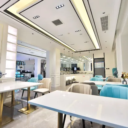 Xana Hotelle Hotel (Liaoyuan Railway Station Fuying Hospital)
