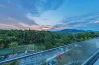 Anji Zheyunju Village Hot Spring Hotel - bar