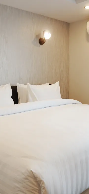 ห้องสแตนดาร์ด เตียงใหญ่ 1 เตียง