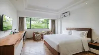 MS  LOTUS  HOTEL（Shenzhen International Convention and Exhibition Center Store） Отели рядом с достопримечательностью «Хуа Чжэн Сити»