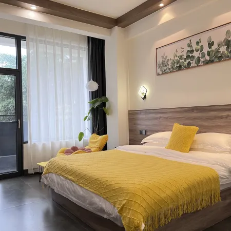 Bama Xianxi Homestay