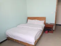 Qujing Xingwang Hotel - Bintang 2