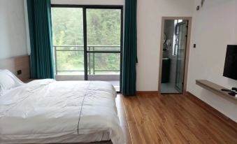 Shixing Mountain Xiquangu Homestay