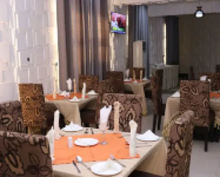 Aliz Ambruz Hotel