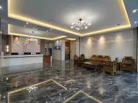 โรงแรมหลัวติง ลางเยว่ สตาร์