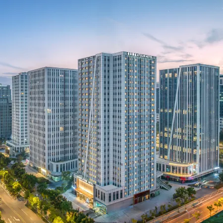 Atour Hotel Wuhan Guanggu Science and Technology Exhibition Centre Gaokeyuan