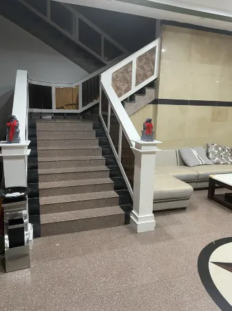 Jingzhou City Youth Homestay Отели в г. Цзинчжоу-Мяо-Дунский автономный уезд