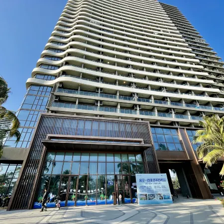Poly Jinluwan Natural Seaview Apartment