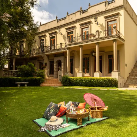 Fairlawns Boutique Hotel & Spa