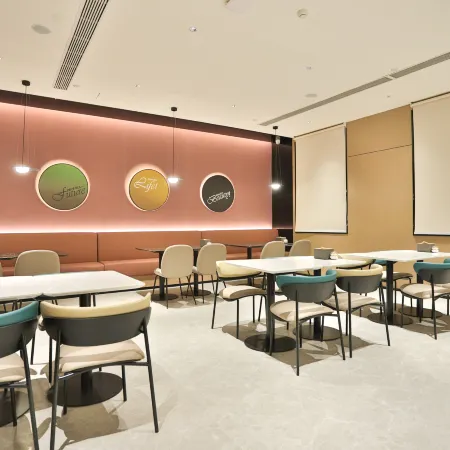 Ni Hao Hotel (Jilin Jiangnan Xiamenjie)