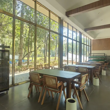Longchuan Nanwan Lake Vacation Apartment