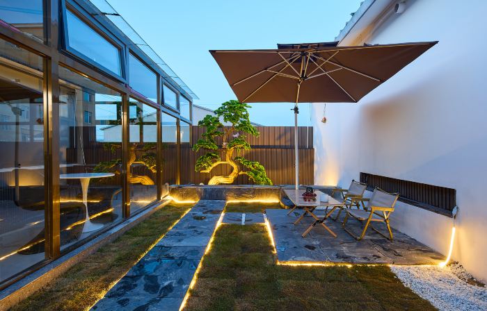 Floral Hotel·Neighborhood Courtyard Hotel (Ulan Butong Scenic Area)
