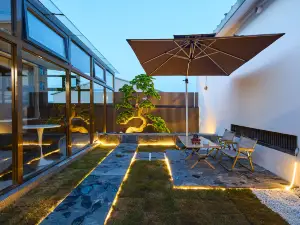 Floral Hotel·Neighborhood Courtyard Hotel (Ulan Butong Scenic Area)