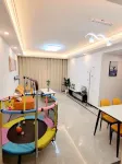 Xingyu Seaview Cinema Hotel Apartment