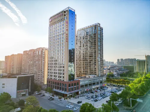 Tianxia Zen Huangzhou Hotel (Huanggang Normal University student street) Hotels in Huanggang