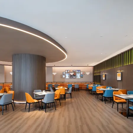 Hampton by Hilton Daqing