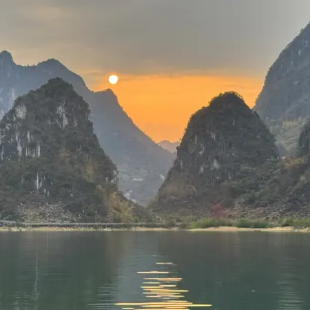 Lingyun Jiayuan Homestay (Haokunhu Scenic Area)