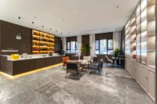 โรงแรมโมแรน (จังหวัดเห่อจิง)