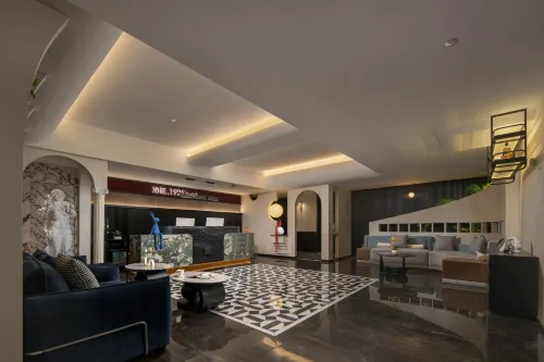 泊熙·1925飯店（IFS國金中心五一廣場地鐵站店） - 2 星級
