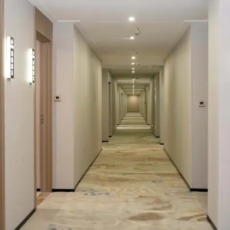 Haocheng Holiday Hotel