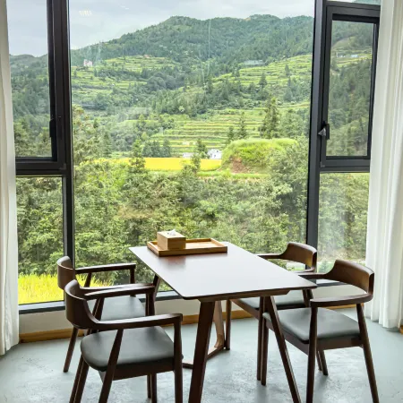 Zhaoxing Banshan Xiaozhu Homestay (Tang'an Dong Village)