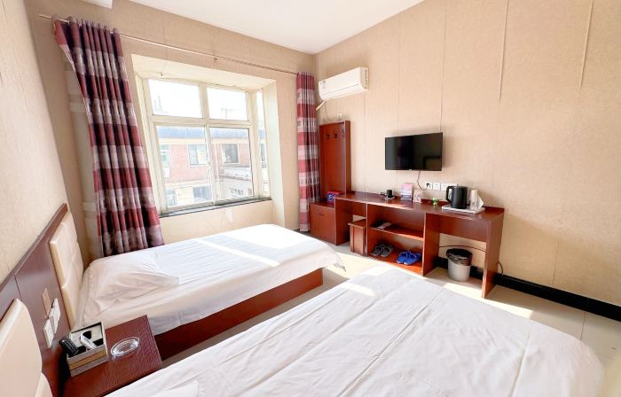 Huawei Hotel (Anxin Jianchang South Street)