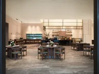 Foshan Boxi Hotel (Zhuroupo Dejingxuan Fisherman's Wharf Branch) - Mountain view