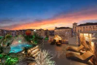Moshang Qingya Hot Spring Hotel (Tengchong Main Urban Area Wenxing Building) - น้ำพุร้อน