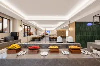 Mai Tian Xuan Gong Hotel