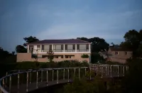 JOY COTTAGE - Beach