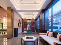 Moshang Light Luxury Hotel (Datong Ancient City Huayan Temple Branch) Hotels near Datong Guandi Temple