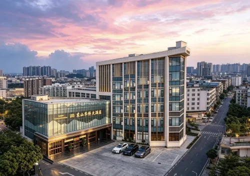 Dongshan Overseas Chinese Hotel (Jinluan Bay Beach Branch, Dongshan Island)