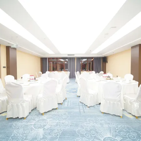 Yumen Lido Hotel (High-Speed Railway Station Times Square Branch)