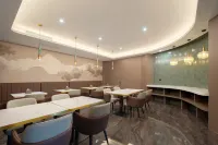 Huakang Xiyue Hotel (Hunyuan Ancient City Branch) - parking