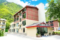 Shanshui Xiangfeng Homestay (Jiuzhaigou) - Lemmikkieläimet sallittu