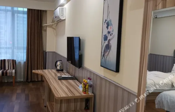 普安普天精品酒店