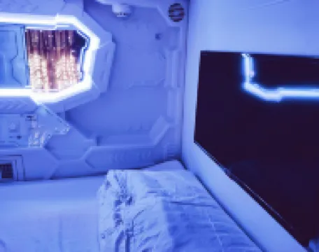 MET A Space Pod @ Arab Street Singapore